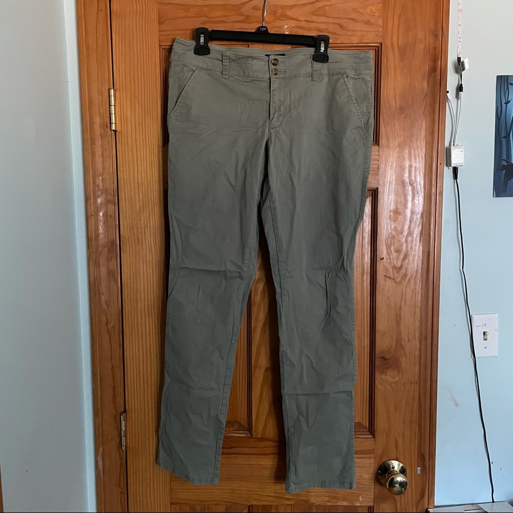 American Eagle Skinny Pants Size 12 Long